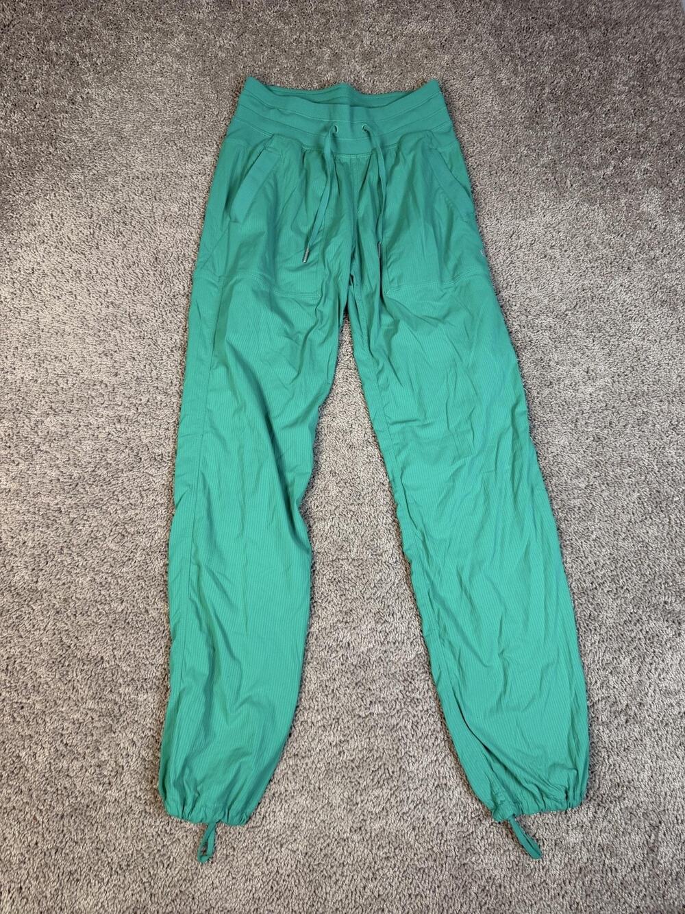 Lululemon Dance Studio Pants Womens 4 Kelly Green Mid Rise Full Length Pockets